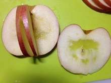 クリスマスにリンゴで白鳥デザインカット レシピ 作り方 By ひらめきmei クックパッド 簡単おいしいみんなのレシピが361万品