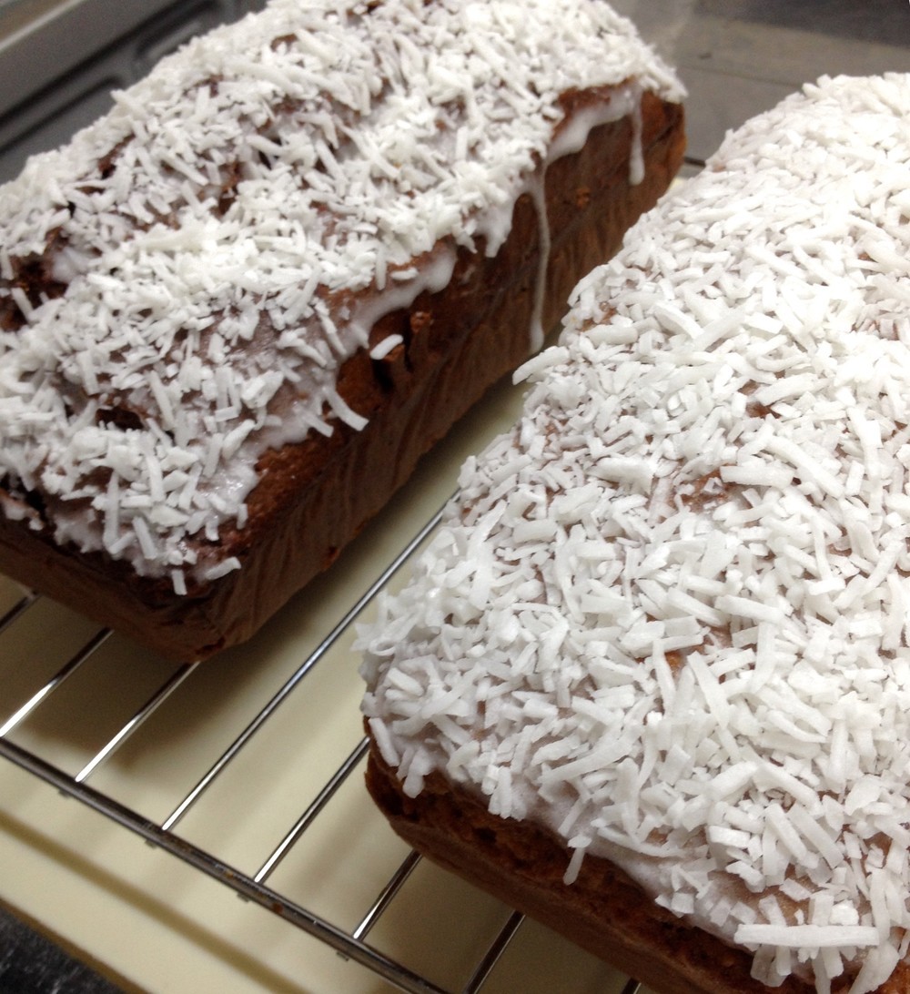 グルテンフリーのココナッツ粉ケーキのレシピ