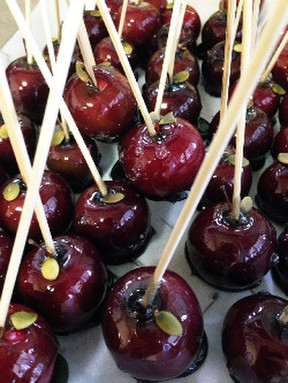 ハロウィン用のリンゴ飴のレシピ