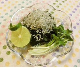 焼酎にもすだち 日本酒にも レシピ 作り方 By にきけん クックパッド 簡単おいしいみんなのレシピが359万品