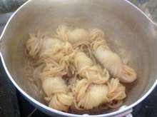 結び糸こんにゃくの醤油煮 レシピ 作り方 By 実月 クックパッド 簡単おいしいみんなのレシピが354万品