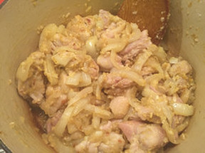 キヌアとカリフラワーのカレー入りチキンミートボールのレシピ