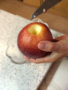 うさぎりんごのむき方 レシピ 作り方 By ばぁばまんま クックパッド 簡単おいしいみんなのレシピが359万品