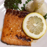 サーモンの和風ムニエル レシピ 作り方 By Booonchan クックパッド 簡単おいしいみんなのレシピが375万品