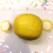 絞りやすいレモンの切り方 飾り切り レシピ 作り方 By ももたくママ クックパッド 簡単おいしいみんなのレシピが351万品