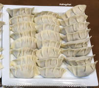 羽根つき餃子の焼き方 レシピ 作り方 By ばぁばまんま クックパッド 簡単おいしいみんなのレシピが356万品