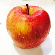 無駄なゴミががでない りんごの切り方 レシピ 作り方 By Nekosama クックパッド 簡単おいしいみんなのレシピが358万品