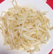 レンジで もやしのコンソメチーズ レシピ 作り方 By 女帝蜂蜜 料理研究所 クックパッド 簡単おいしいみんなのレシピが365万品
