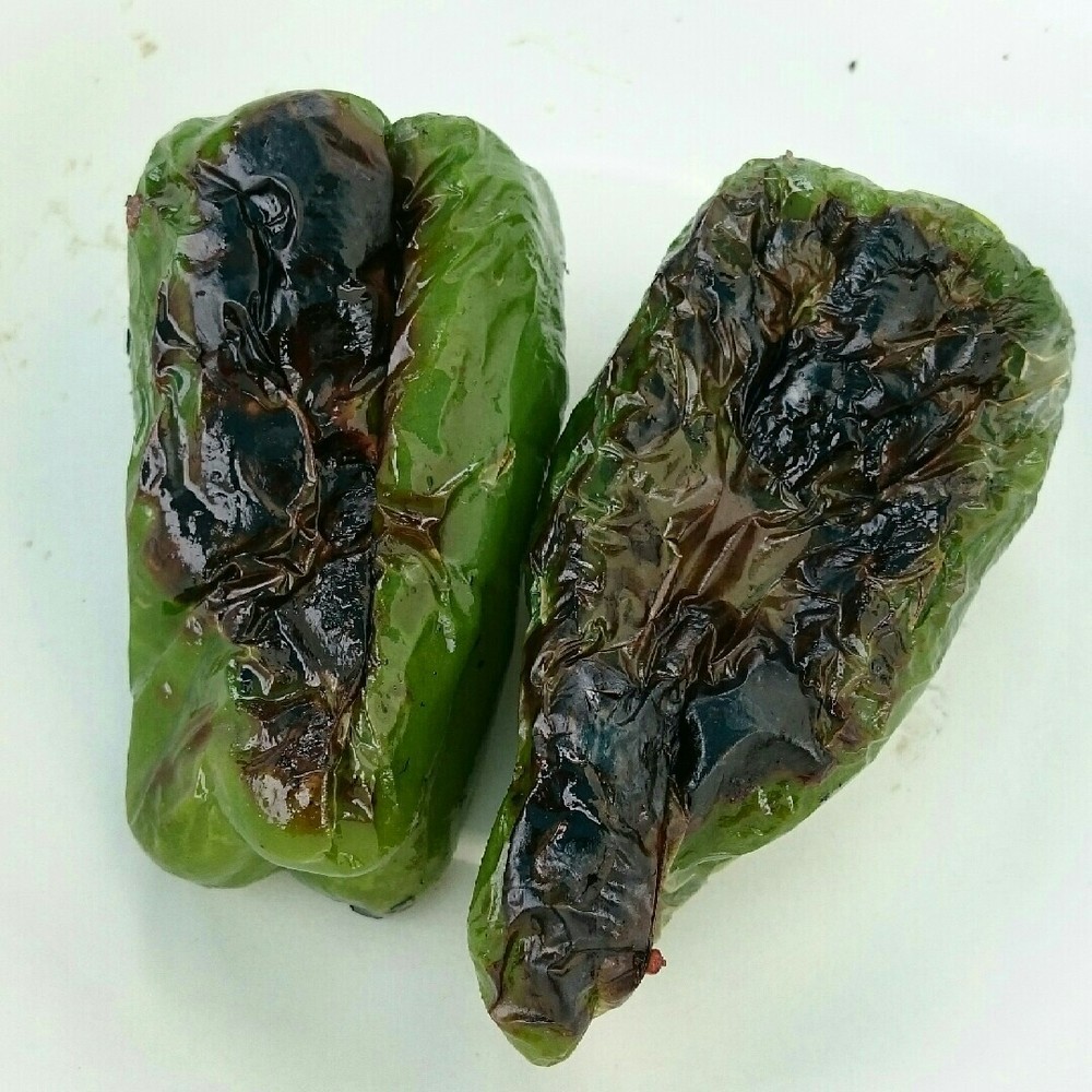 qでジューシー ピーマンの丸焼き レシピ 作り方 By Nahosahoママ クックパッド 簡単おいしいみんなのレシピが374万品