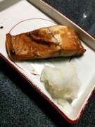 切って盛るだけ 素材の味 ふくらぎの刺身 レシピ 作り方 By 悠美姉 クックパッド 簡単おいしいみんなのレシピが356万品