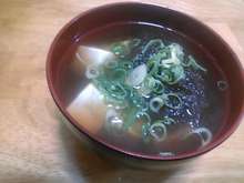 とろろ昆布と豆腐のお吸い物 レシピ 作り方 By 単 クックパッド 簡単おいしいみんなのレシピが378万品