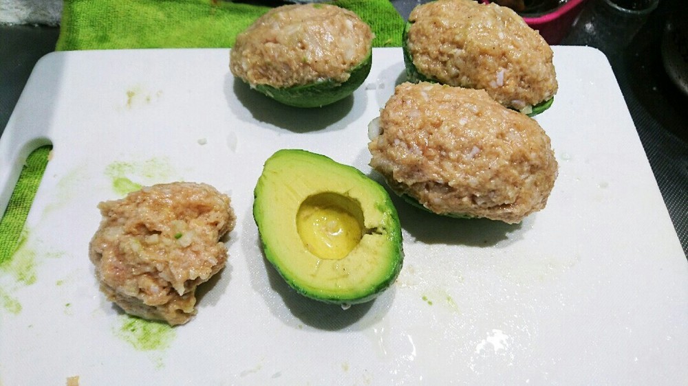 アボカド鳥ミンチカツby孤独のグルメ レシピ 作り方 By げんた猫 クックパッド 簡単おいしいみんなのレシピが350万品