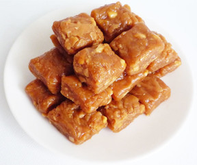 ピーナッツバターチョコレートファッジのレシピ