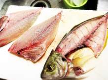 豪華 シマアジの姿造り 塩ごま油で レシピ 作り方 By まるたまん クックパッド 簡単おいしいみんなのレシピが361万品