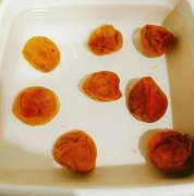 梅干しの塩抜き 焼き梅干しver レシピ 作り方 By Micoco クックパッド 簡単おいしいみんなのレシピが352万品