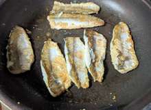 皮カリカリで美味しい かますのムニエル レシピ 作り方 By 悠美姉 クックパッド 簡単おいしいみんなのレシピが353万品