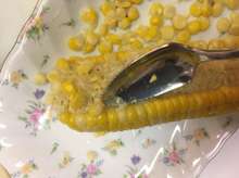 とうもろこしをチン スプーンで粒取り レシピ 作り方 By あかみー74 クックパッド 簡単おいしいみんなのレシピが359万品