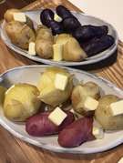 春じゃが食べ比べ じゃがバター編 レシピ 作り方 By ことのはファーム クックパッド