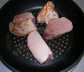 スロークッカーハニーチポトレチキンタコスのレシピ