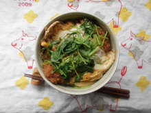 たっぷり三つ葉のかつ丼 レシピ 作り方 By 花時計咲いた クックパッド 簡単おいしいみんなのレシピが354万品