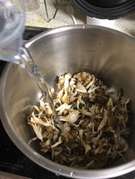 体に嬉しい 煮出し舞茸 レシピ 作り方 By なーすく クックパッド 簡単おいしいみんなのレシピが351万品