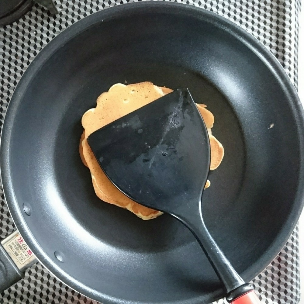 フライパンで簡単 巻かないバウムクーヘン レシピ 作り方 By ゆぅゅぅ クックパッド 簡単おいしいみんなのレシピが350万品