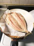 フライパンで簡単 ホッケ焼き 冷凍ホッケ レシピ 作り方 By のらり クックパッド 簡単おいしいみんなのレシピが354万品