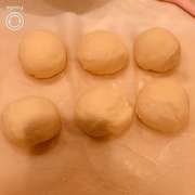 Hb使用 サイゼリア風 フォッカチオ レシピ 作り方 By クックまいななパパ クックパッド 簡単おいしいみんなのレシピが364万品