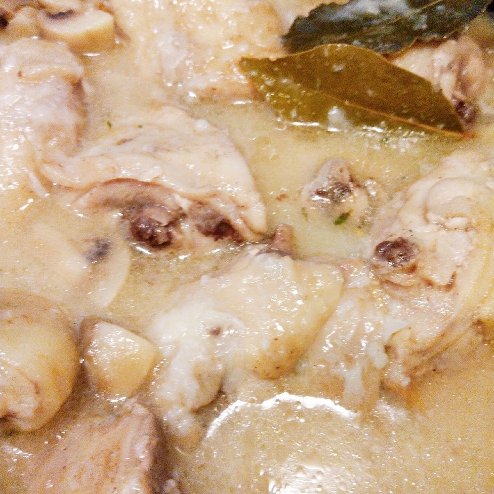 志麻さんレシピ 鶏のニンニククリーム煮 レシピ 作り方 By たけやま子 クックパッド 簡単おいしいみんなのレシピが355万品