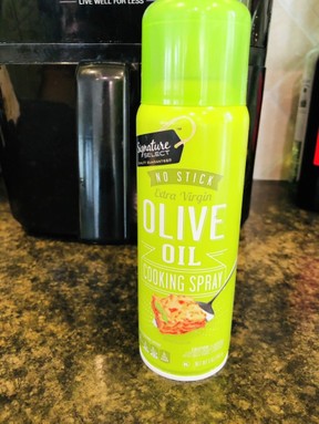 エアフライヤー パルメザン ズッキーニ チップスのレシピ