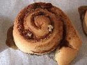 クリームチーズフロスティングのかぼちゃのシナモンロールのレシピ