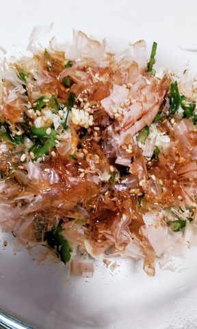 赤ピーマンとキヌアのサラダのレシピ