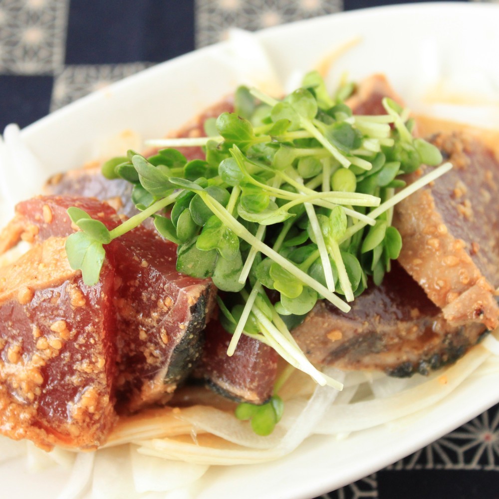 疲労回復 簡単 かつおのゴマ酢和え レシピ 作り方 By 朝まと クックパッド 簡単おいしいみんなのレシピが356万品