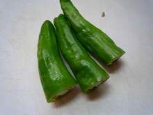 めちゃ便利 ししとうの種の取り方 レシピ 作り方 By きゃぶれたー クックパッド 簡単おいしいみんなのレシピが358万品