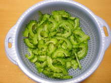 簡単 ツナと麺つゆdeゴーヤチャンプルー レシピ 作り方 By Petapan クックパッド 簡単おいしいみんなのレシピが354万品