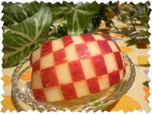 リンゴの皮むき チェック柄 お弁当に レシピ 作り方 By レアレアチーズ クックパッド