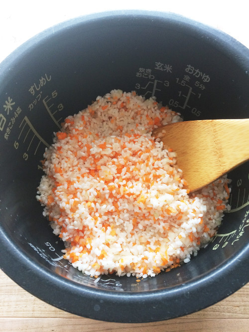 ピラフ 炊飯器使用 レシピ 作り方 By 栄養士のれしぴ クックパッド 簡単おいしいみんなのレシピが353万品