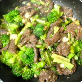 牛肉とブロッコリーのかき揚げ丼のレシピ