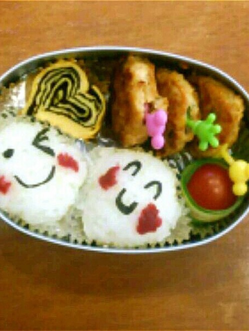子供のお弁当に 簡単にこにこおにぎり レシピ 作り方 By Kaumama クックパッド 簡単おいしいみんなのレシピが375万品