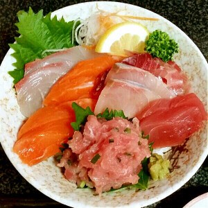 超簡単 白ご飯で海鮮丼 レシピ 作り方 By ｋａｎａマンマ クックパッド 簡単おいしいみんなのレシピが364万品