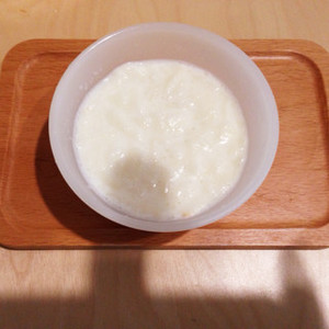 離乳食初期 お出かけのときのミルク粥 レシピ 作り方 By ふなこ55 クックパッド 簡単おいしいみんなのレシピが361万品