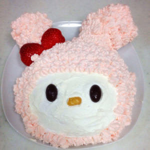 マイメロケーキ レシピ 作り方 By Myu Myu クックパッド 簡単おいしいみんなのレシピが350万品