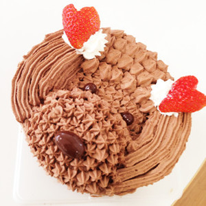 チョコクリームとイチゴのケーキ 5号 レシピ 作り方 By はらぺこドラゴン クックパッド 簡単おいしいみんなのレシピが350万品