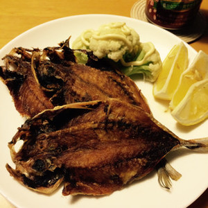 小アジ干物の素揚げ おつまみ レシピ 作り方 By ぶたうさぎ クックパッド 簡単おいしいみんなのレシピが361万品