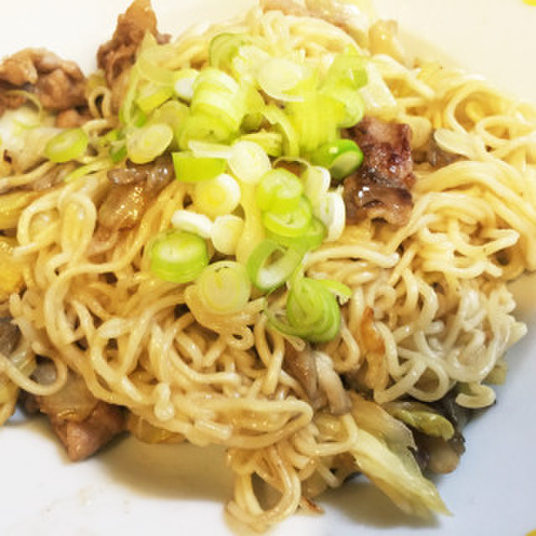 博多焼きラーメン インスタント麺で簡単 レシピ 作り方 By にゃーままん クックパッド 簡単おいしいみんなのレシピが356万品