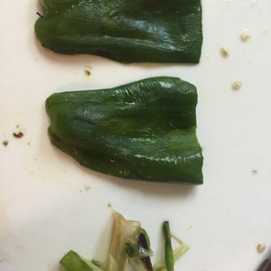 離乳食 ピーマンの皮むき レシピ 作り方 By Zutto初心者 クックパッド 簡単おいしいみんなのレシピが356万品