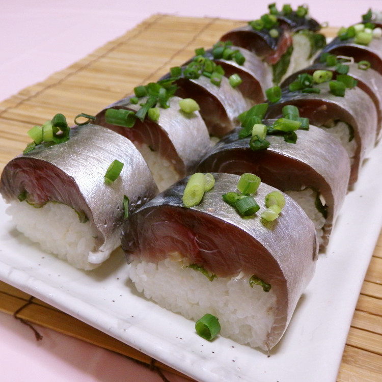 鯵 鯖 酢〆 おもてなしに鯵 鯖 寿司 レシピ 作り方 By まなげ クックパッド 簡単おいしいみんなのレシピが361万品