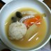鶏豆腐団子、キノコの優しい味の中華スープ