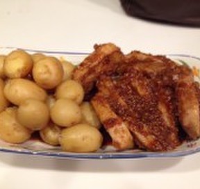 スロークッカーハニーチポトレチキンタコスのレシピ