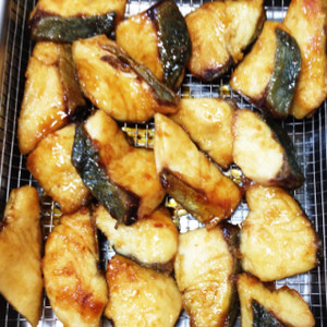 アジの照り焼き レシピ 作り方 By Hana1010 クックパッド 簡単おいしいみんなのレシピが364万品